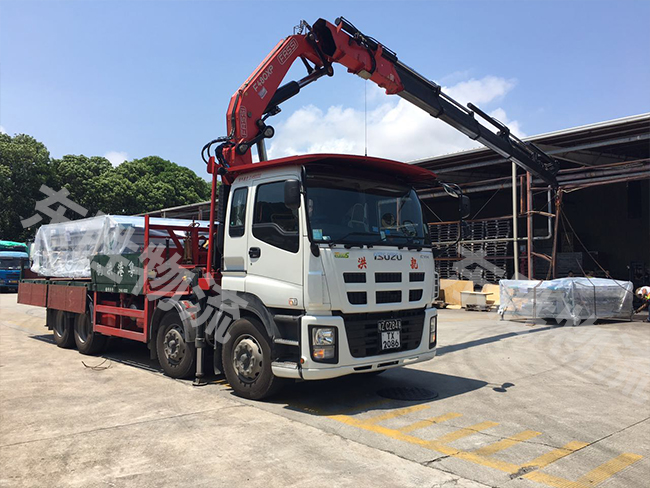 特種車運輸?shù)较愀?特種車到香港物流,中港拖車噸車運輸專線,到香港吊機車,平板車矮排車--東勝物流；深圳到香港物流,香港物流專線,深圳香港進出口,中港物流,香港深圳貨運運輸,深圳市東勝物流有限公司